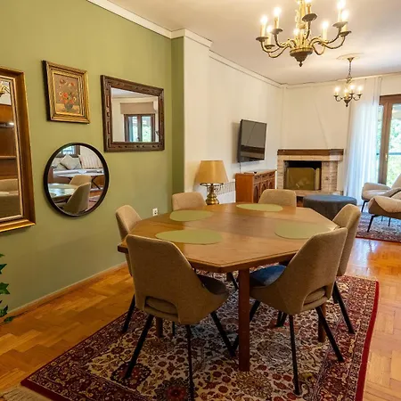 Ines Elysium Apartman Kasztoriá