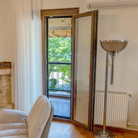 Ines Elysium Apartman *