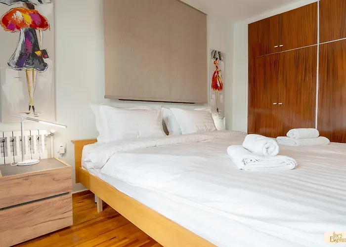 Ines Elysium דירה *